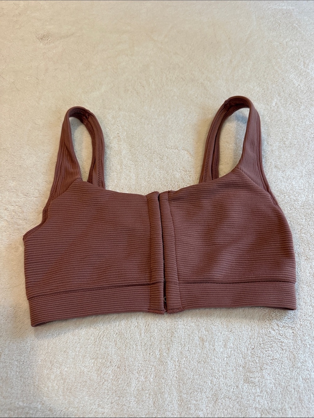 VS - Ribbed Sports Bra in Mauve size small